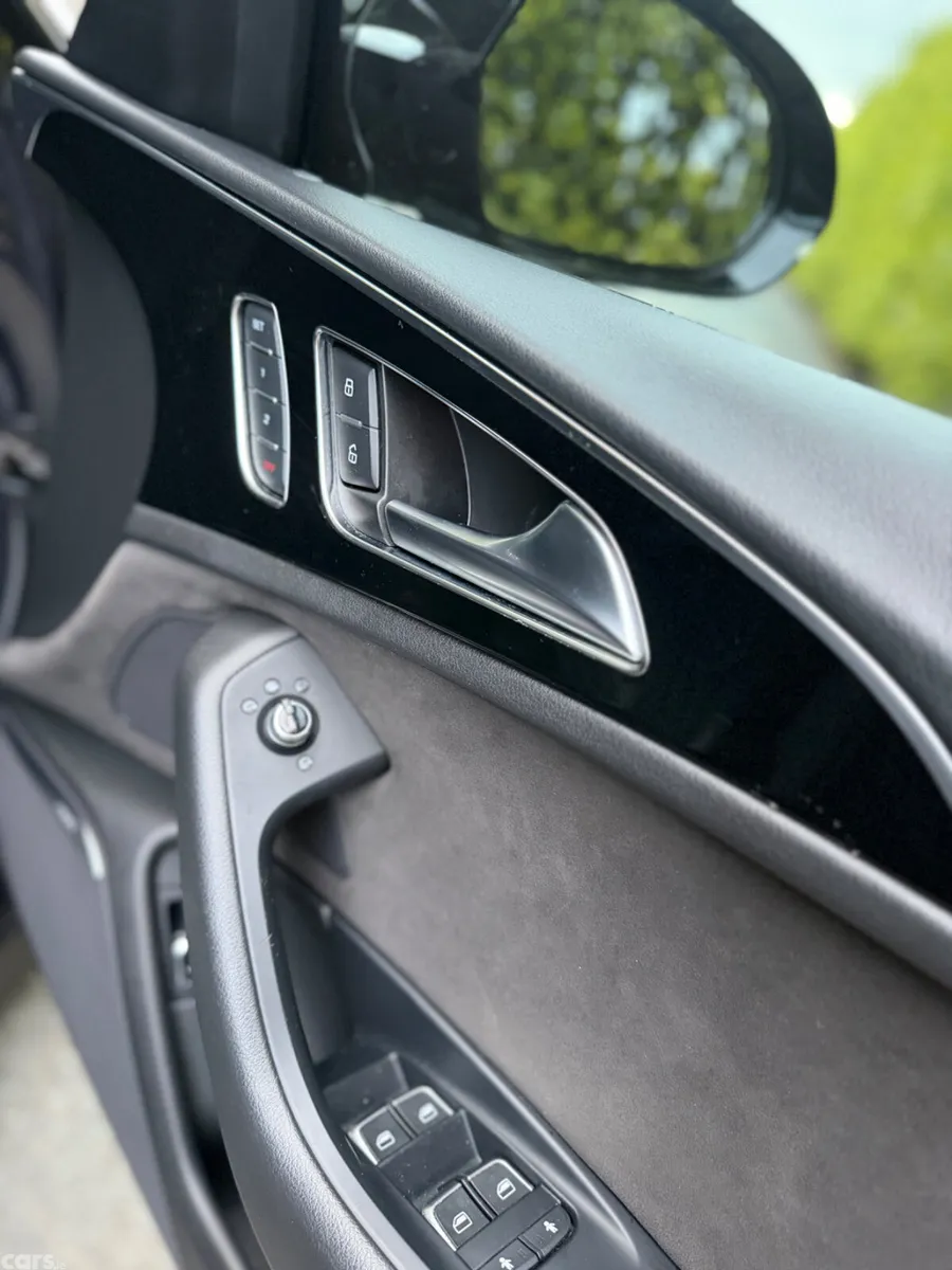 Audi A6 Saloon, Diesel, 2017, Blue
