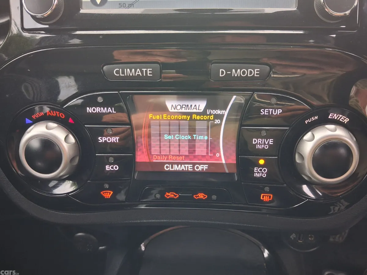 Nissan Juke SUV, Diesel, 2017, Black