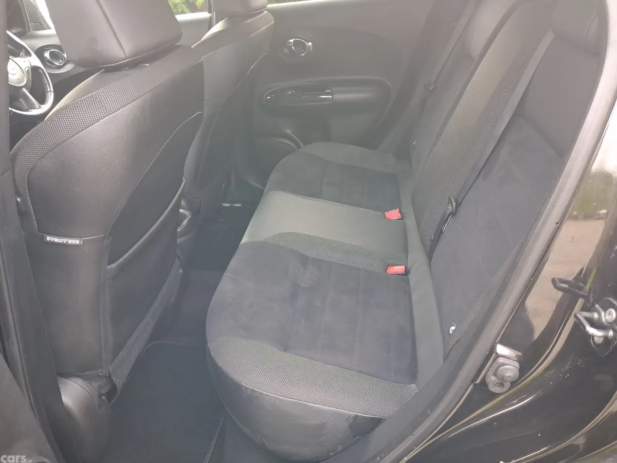 Nissan Juke SUV, Diesel, 2017, Black
