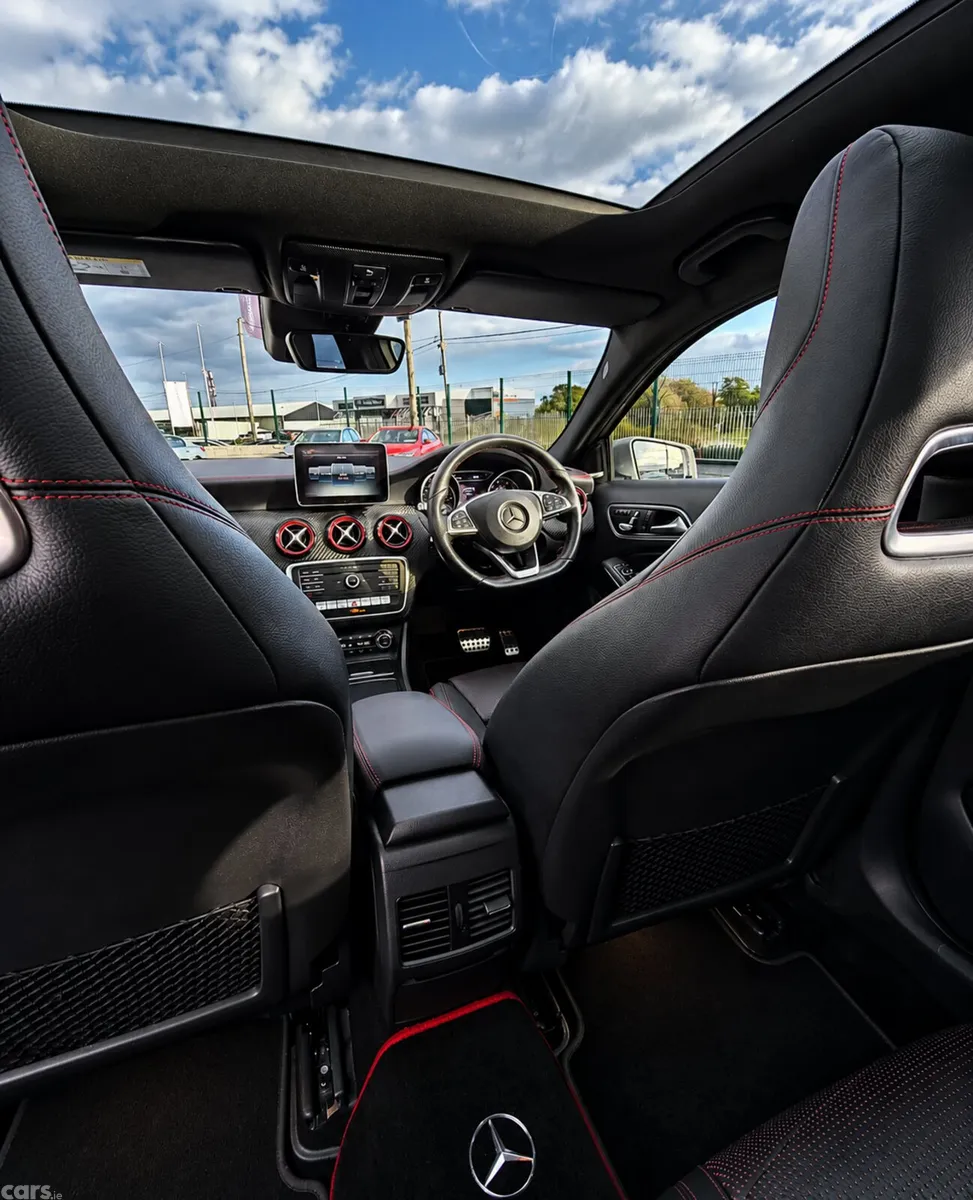 Mercedes-Benz A-Class Hatchback, Petrol, 2016, Silver