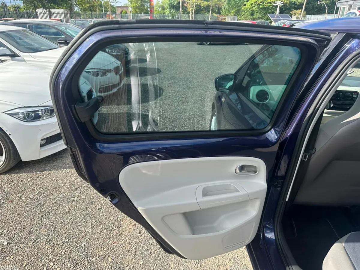 Volkswagen up! Hatchback, Petrol, 2015, Blue
