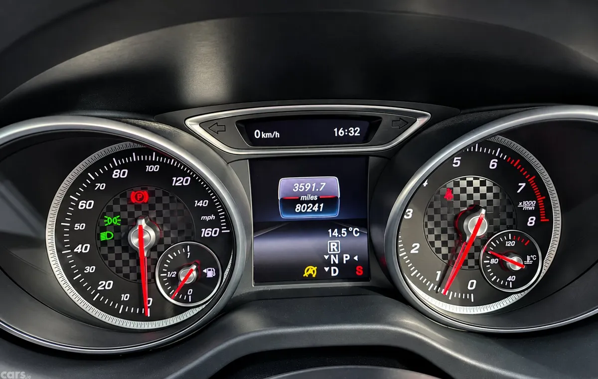 Mercedes-Benz A-Class Hatchback, Petrol, 2016, Silver