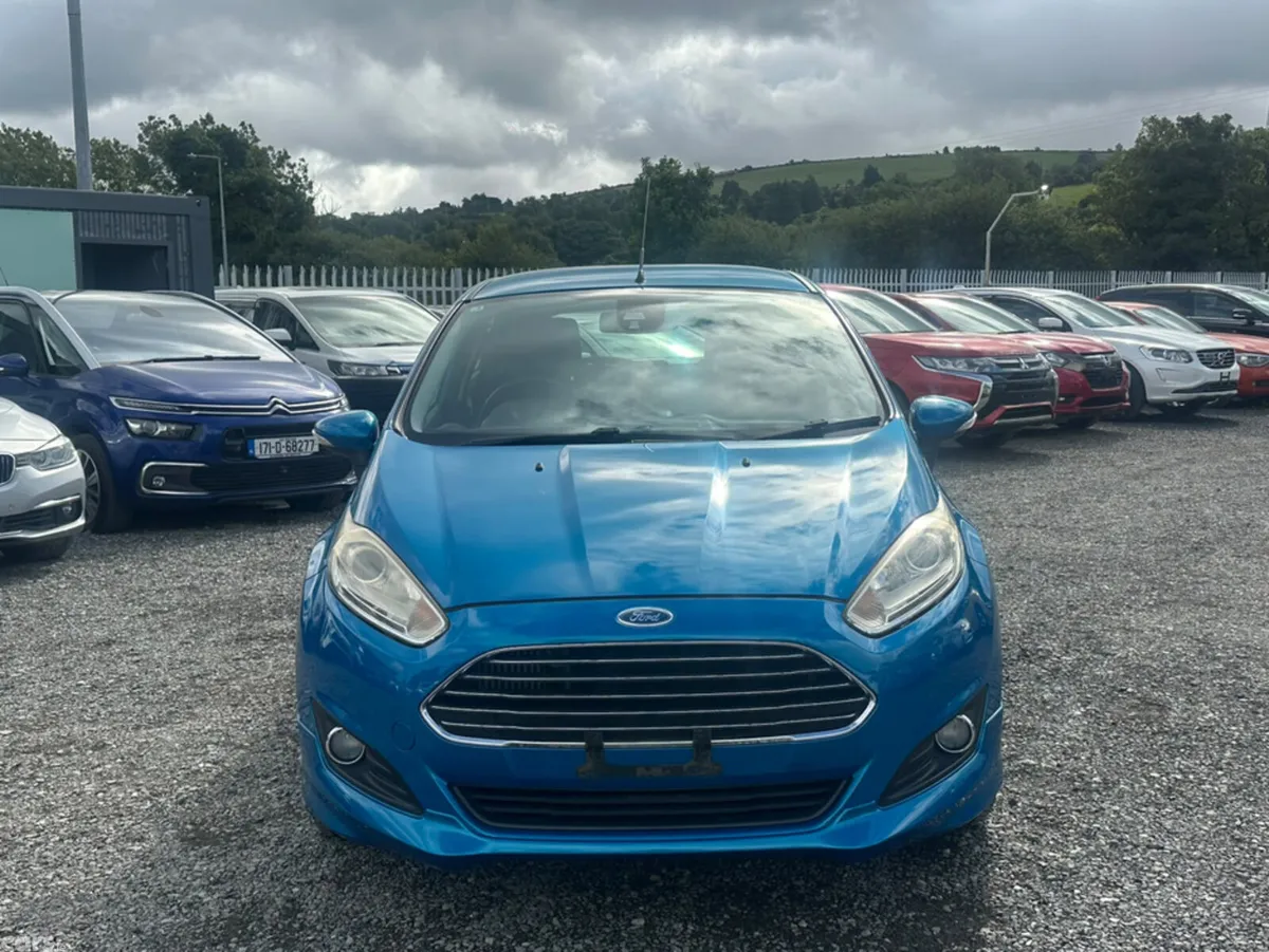 Ford Fiesta Hatchback, Petrol, 2015, Blue