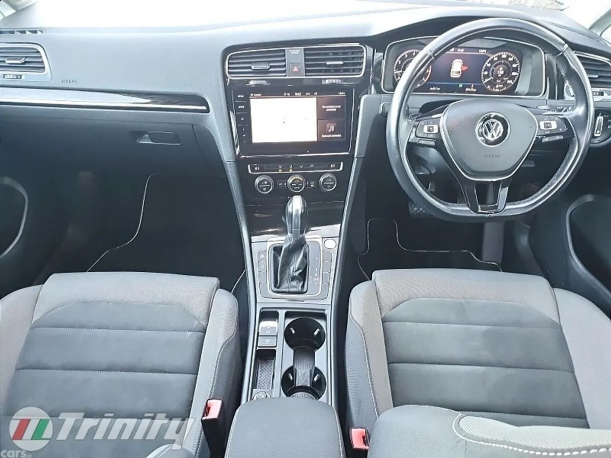 Volkswagen Golf Hatchback, Petrol, 2019, White