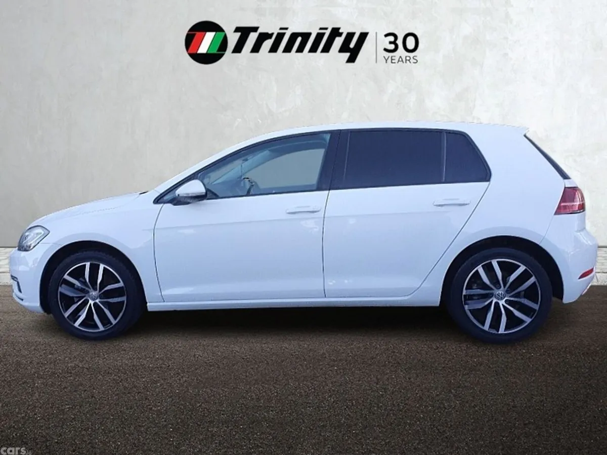 Volkswagen Golf Hatchback, Petrol, 2019, White