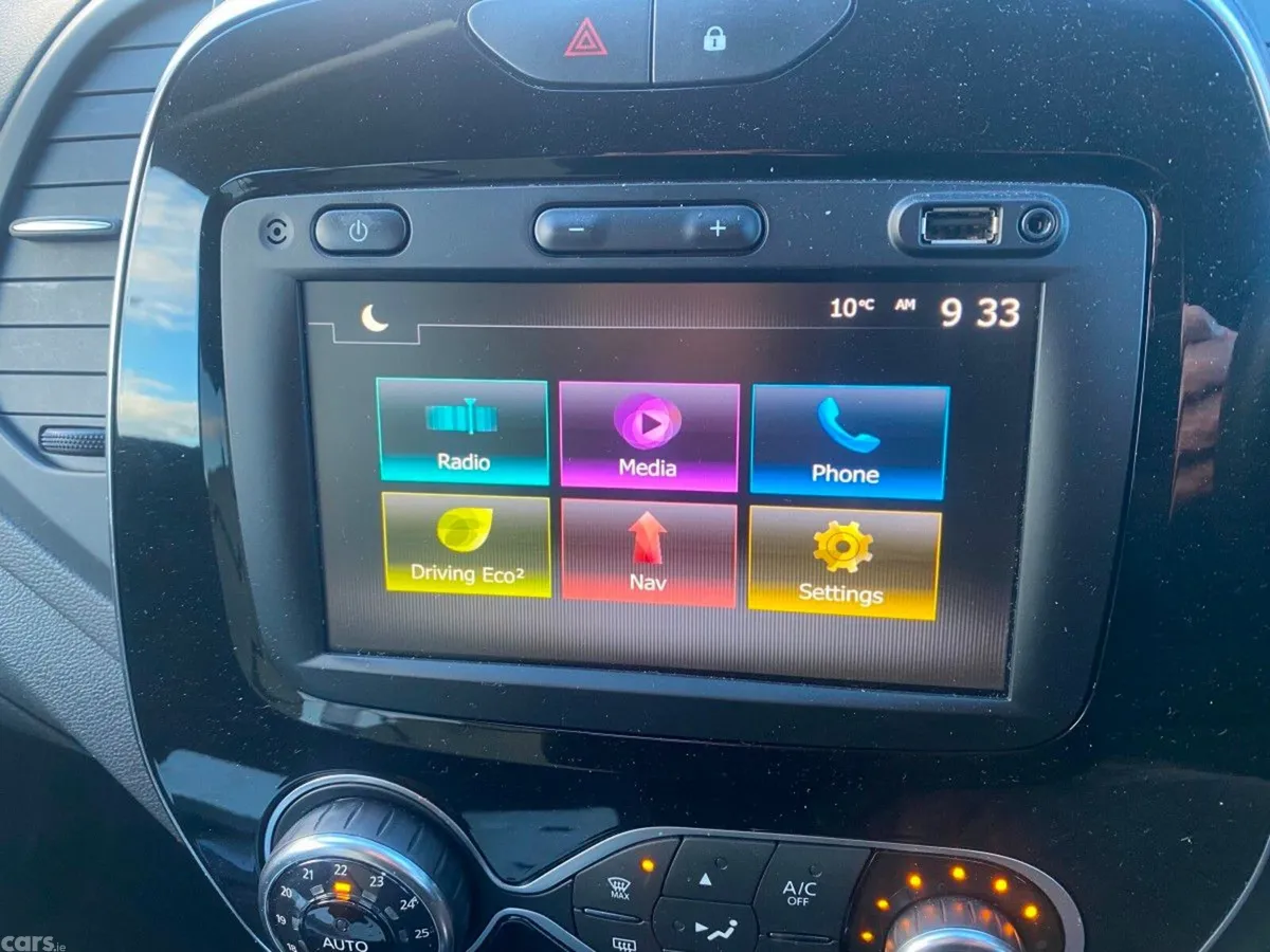 Renault Captur Hatchback, Diesel, 2019, Grey
