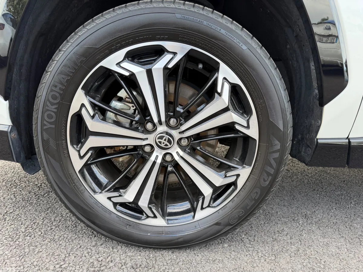 4X4 Plug-in Hybrid - Prime model - Massive spec, Kilcolgan