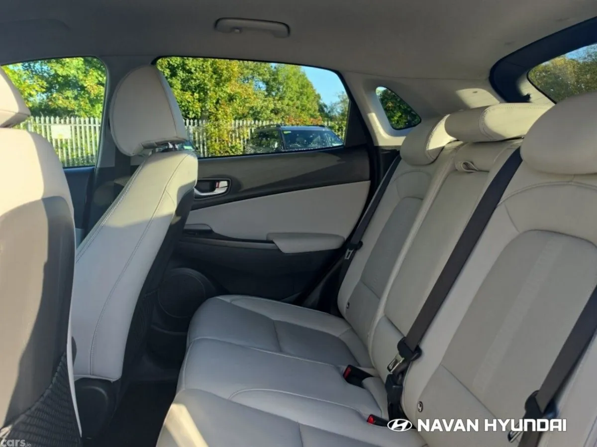 Hyundai KONA MPV, Electric, 2022, Grey