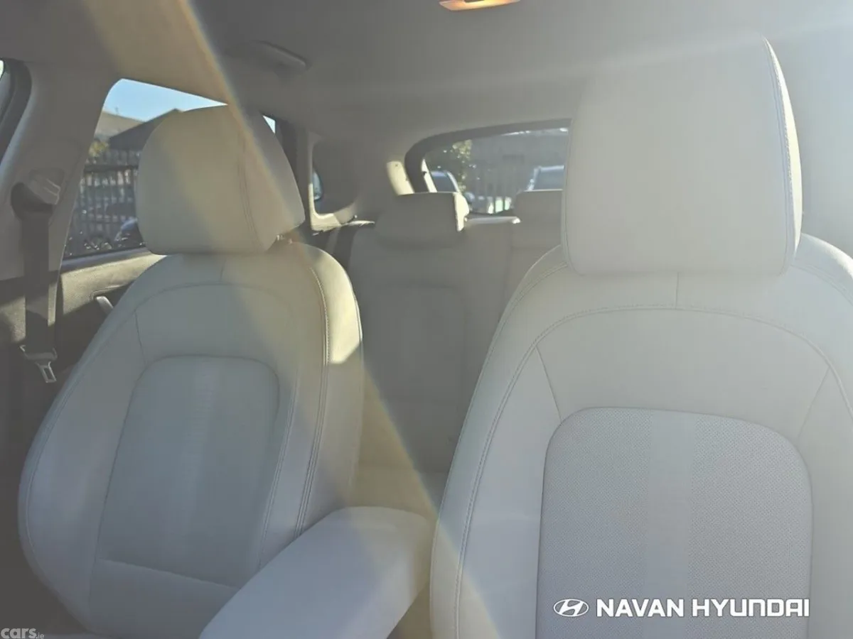 Hyundai KONA MPV, Electric, 2022, Grey