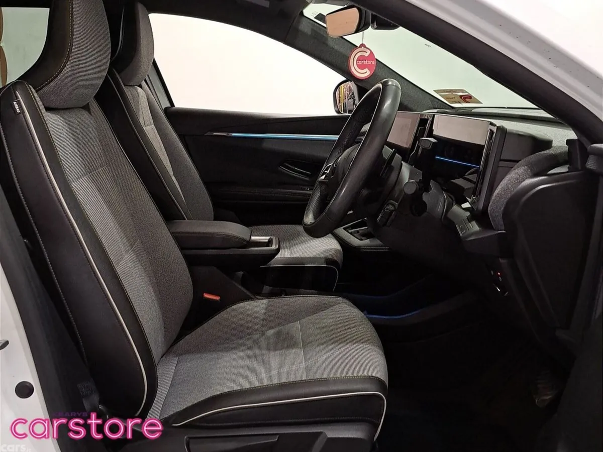Renault Scenic E-Tech SUV, Electric, 2025, White