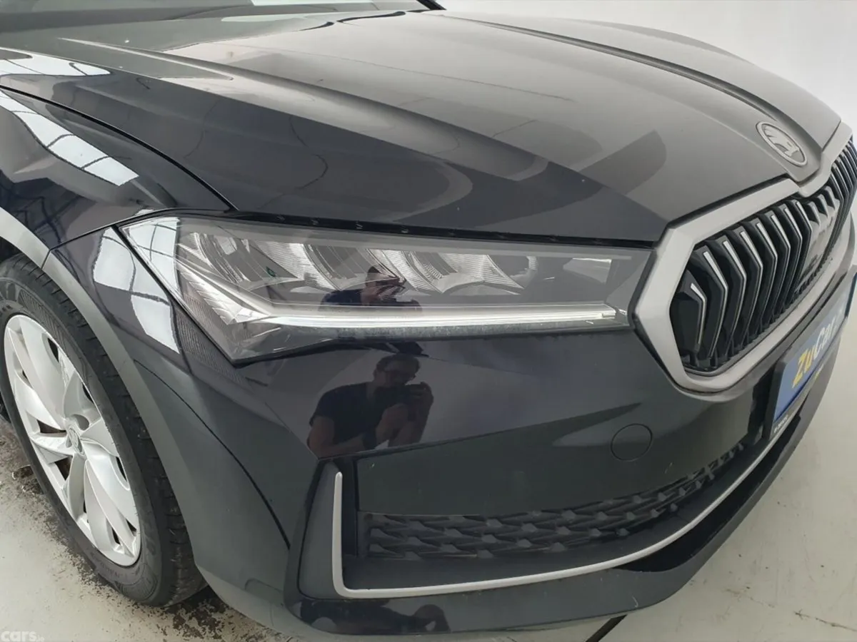 Skoda Superb Estate, Petrol Plug-in Hybrid, 2025, Black