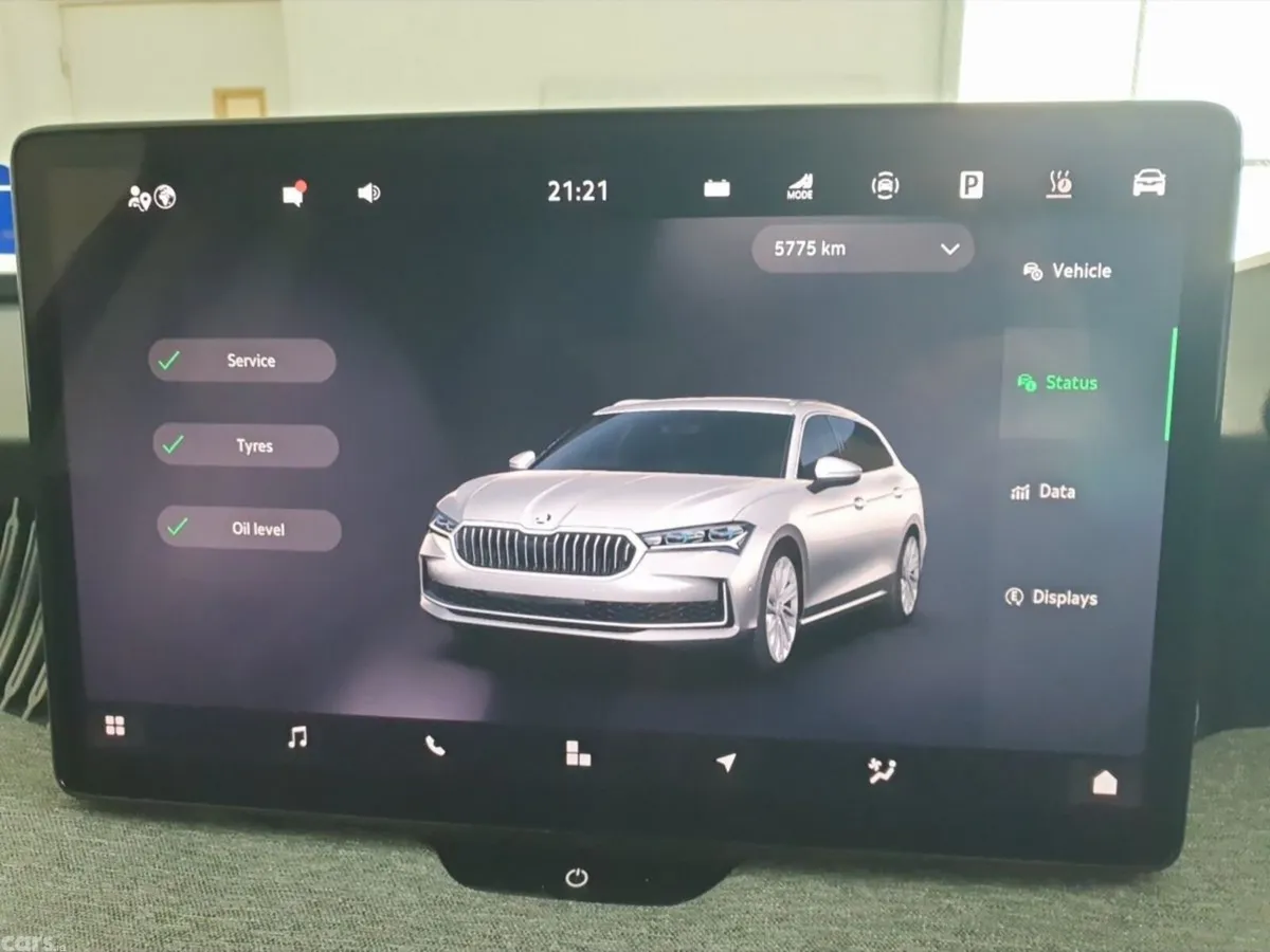 Skoda Superb Estate, Petrol Plug-in Hybrid, 2025, Black