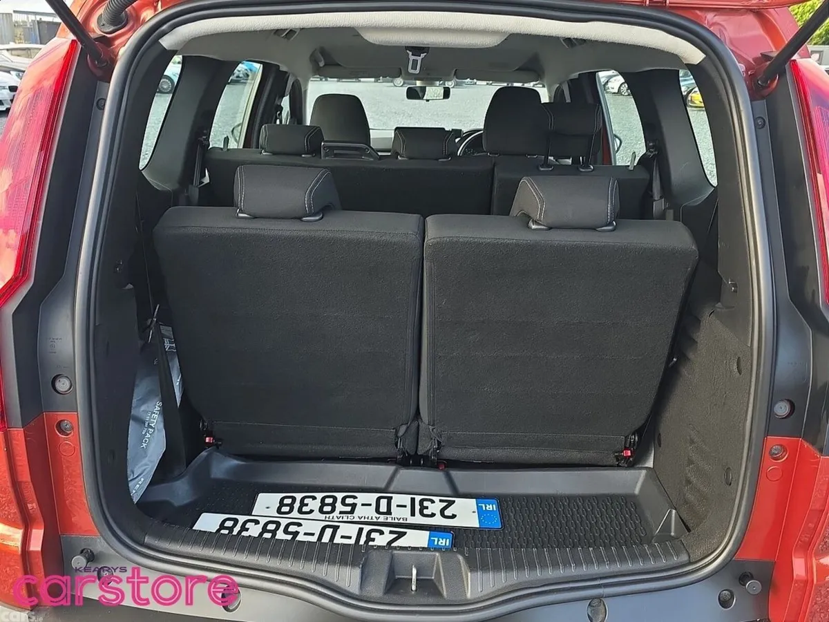Dacia Jogger Estate, Petrol, 2023, Brown