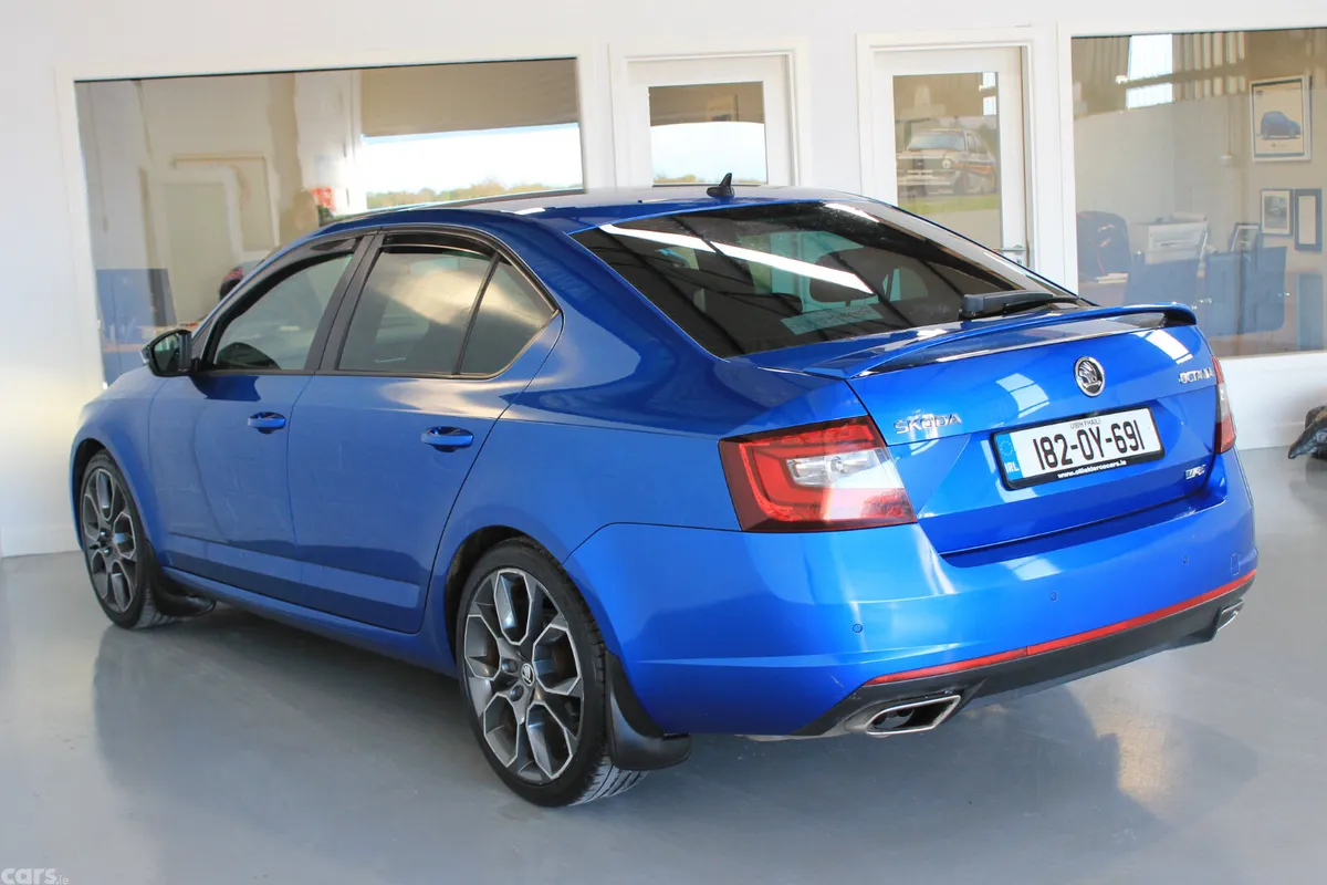 Skoda Octavia Hatchback, Diesel, 2018, Blue