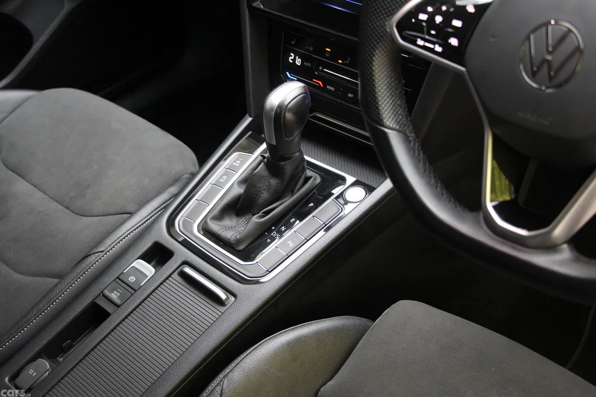 Volkswagen Arteon Hatchback, Diesel, 2023, Black
