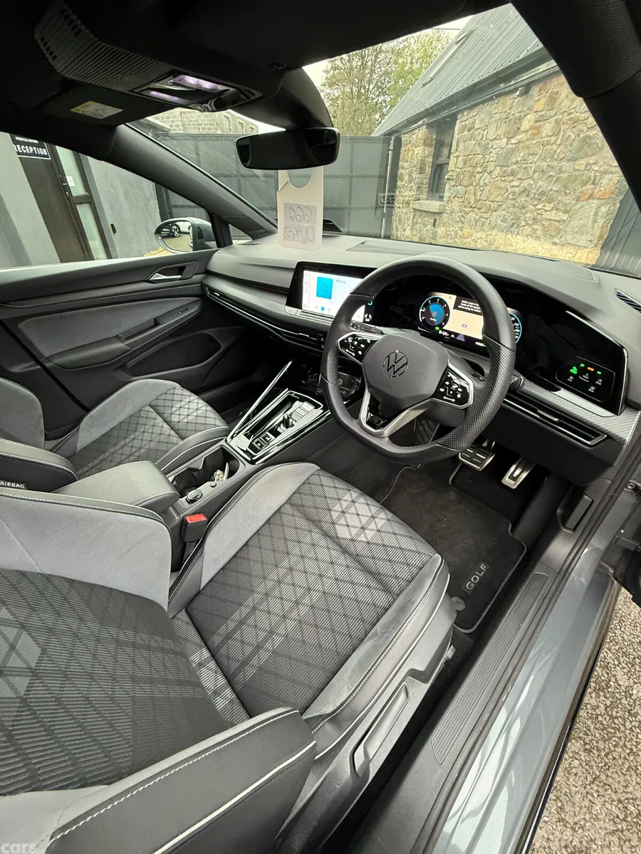 Volkswagen Golf Hatchback, Diesel, 2023, Grey