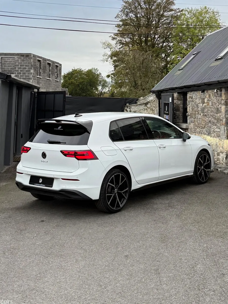 Volkswagen Golf Hatchback, Diesel, 2023, White