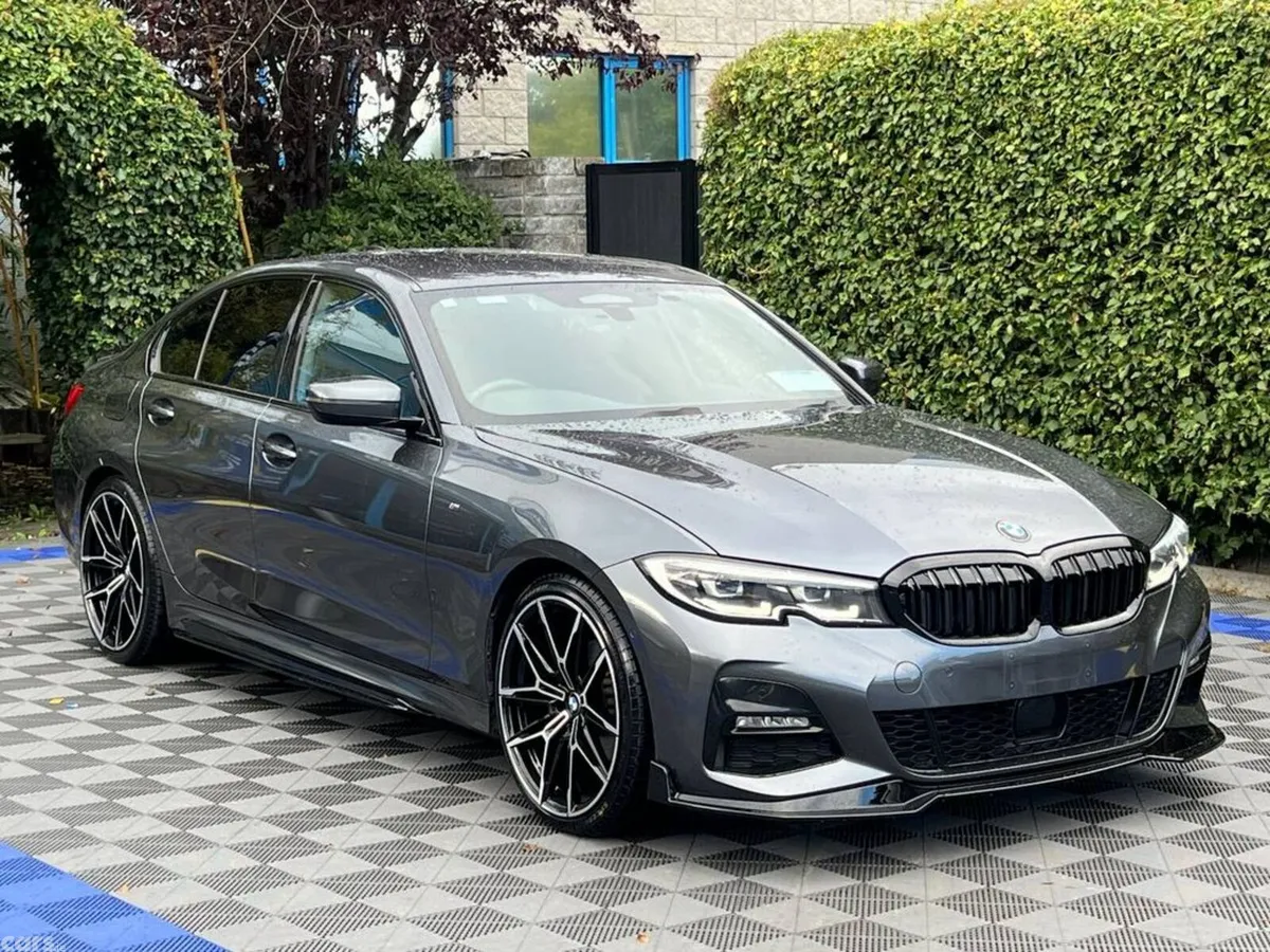 BMW 3-Series Saloon, Diesel, 2019, Grey