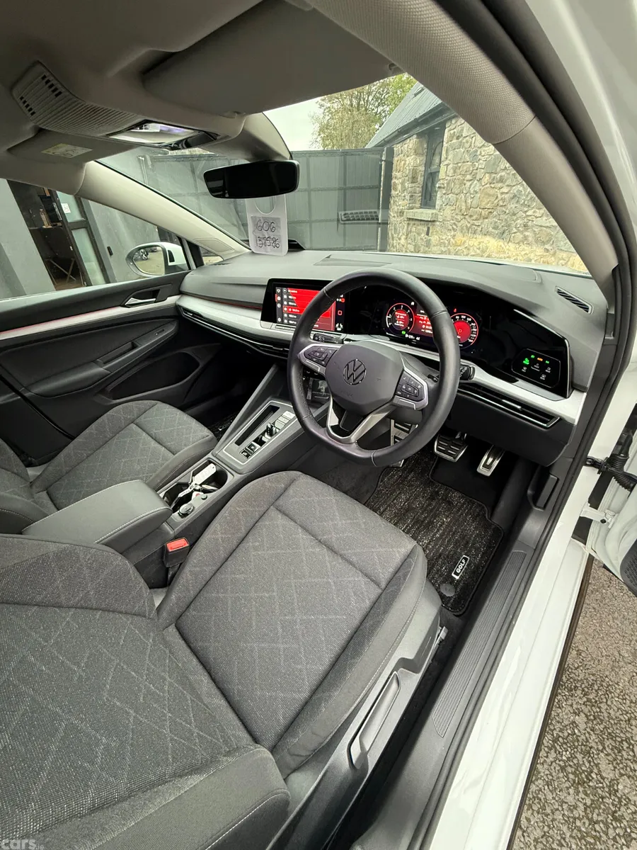 Volkswagen Golf Hatchback, Diesel, 2023, White