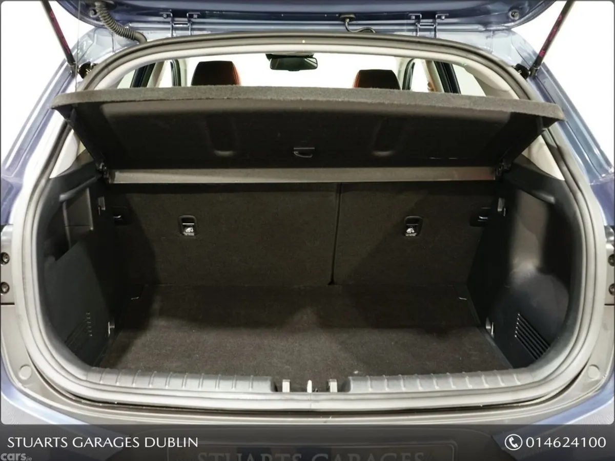 Kia Stonic Estate, Petrol Hybrid, 2025, Blue