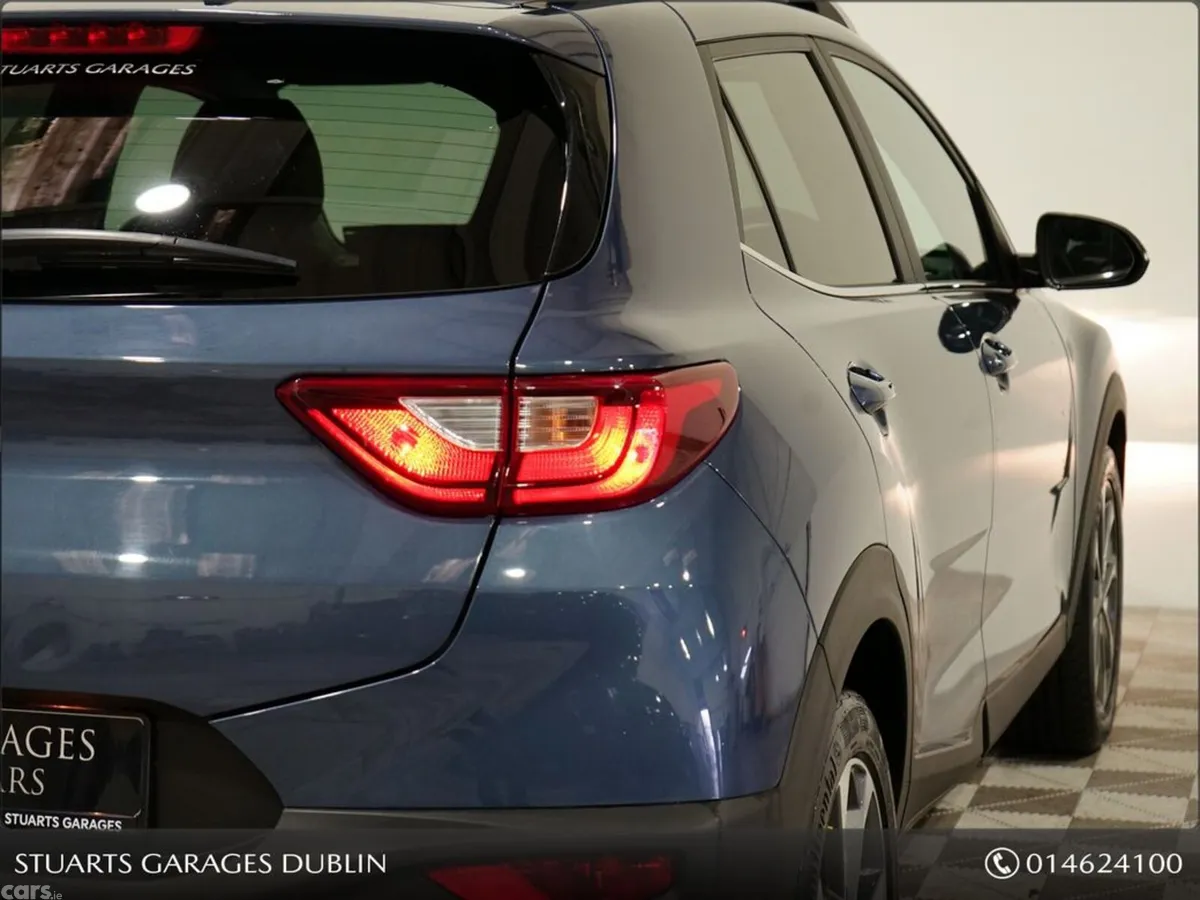 Kia Stonic Estate, Petrol Hybrid, 2025, Blue