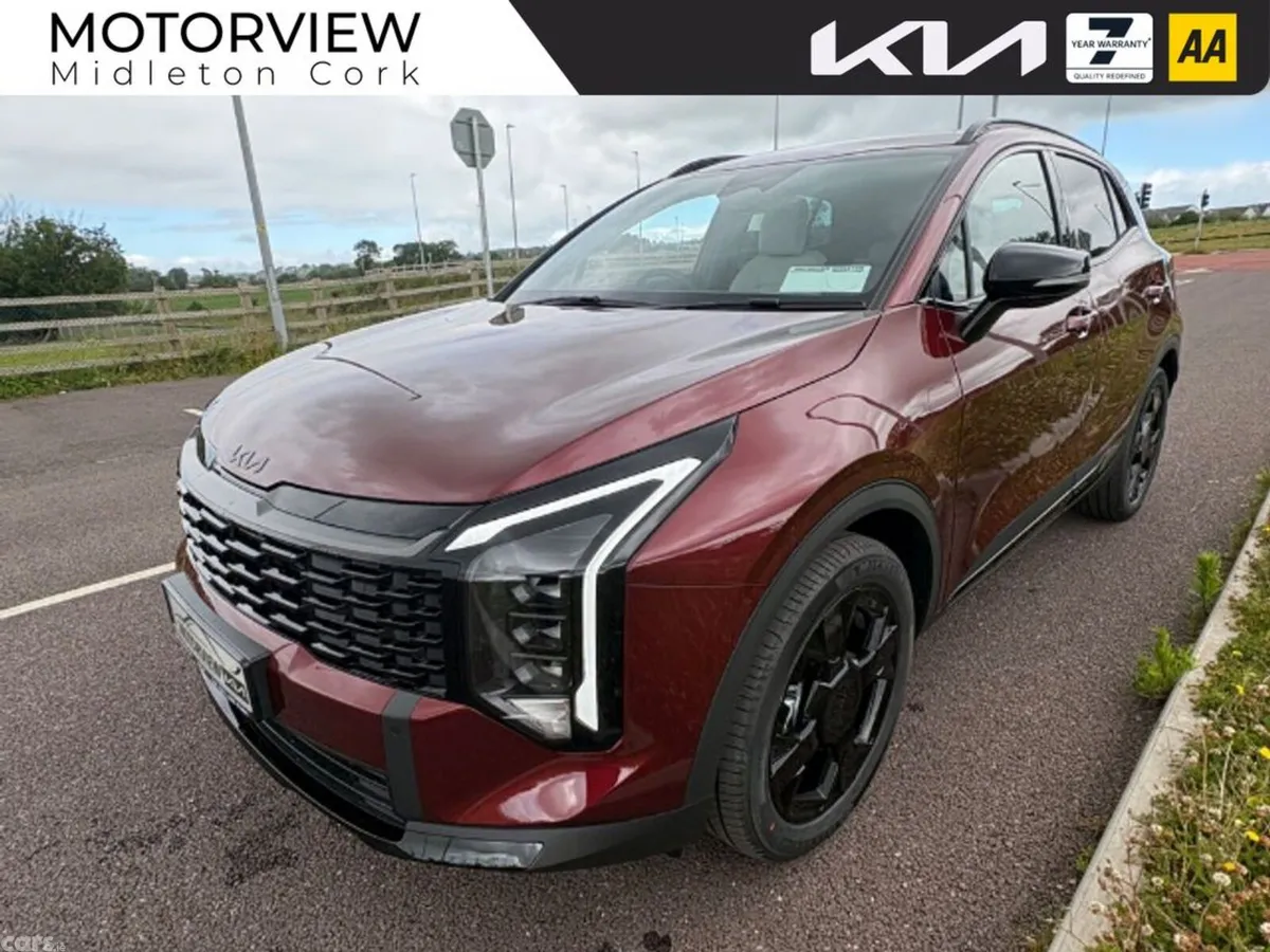 Kia Sportage SUV, Petrol Plug-in Hybrid, 2027, Red