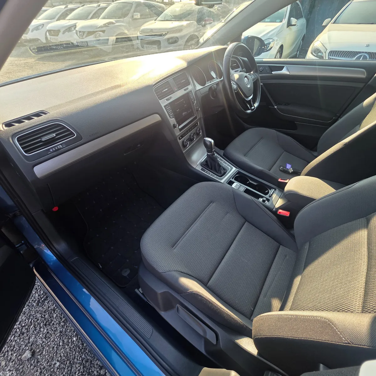 Volkswagen Golf Hatchback, Petrol, 2015, Blue