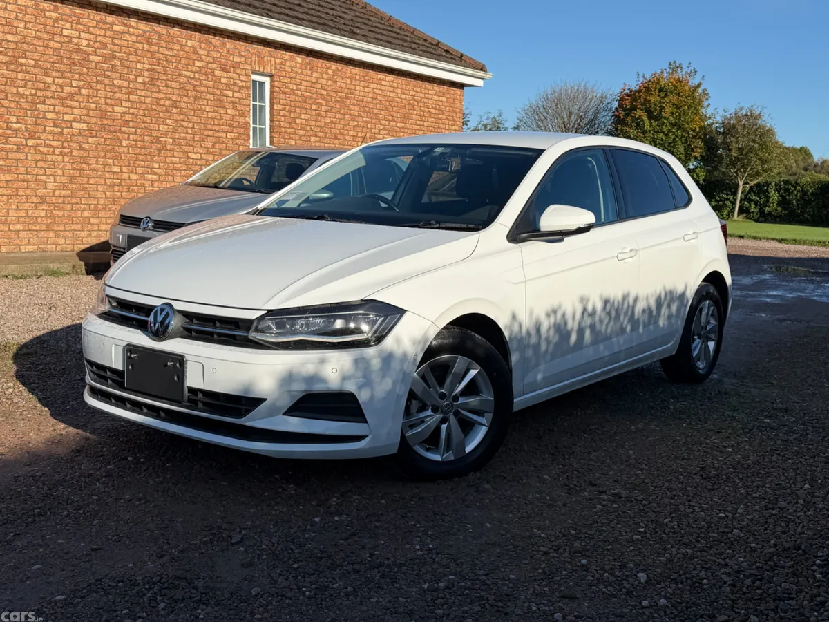 Volkswagen Polo Hatchback, Petrol, 2019, White