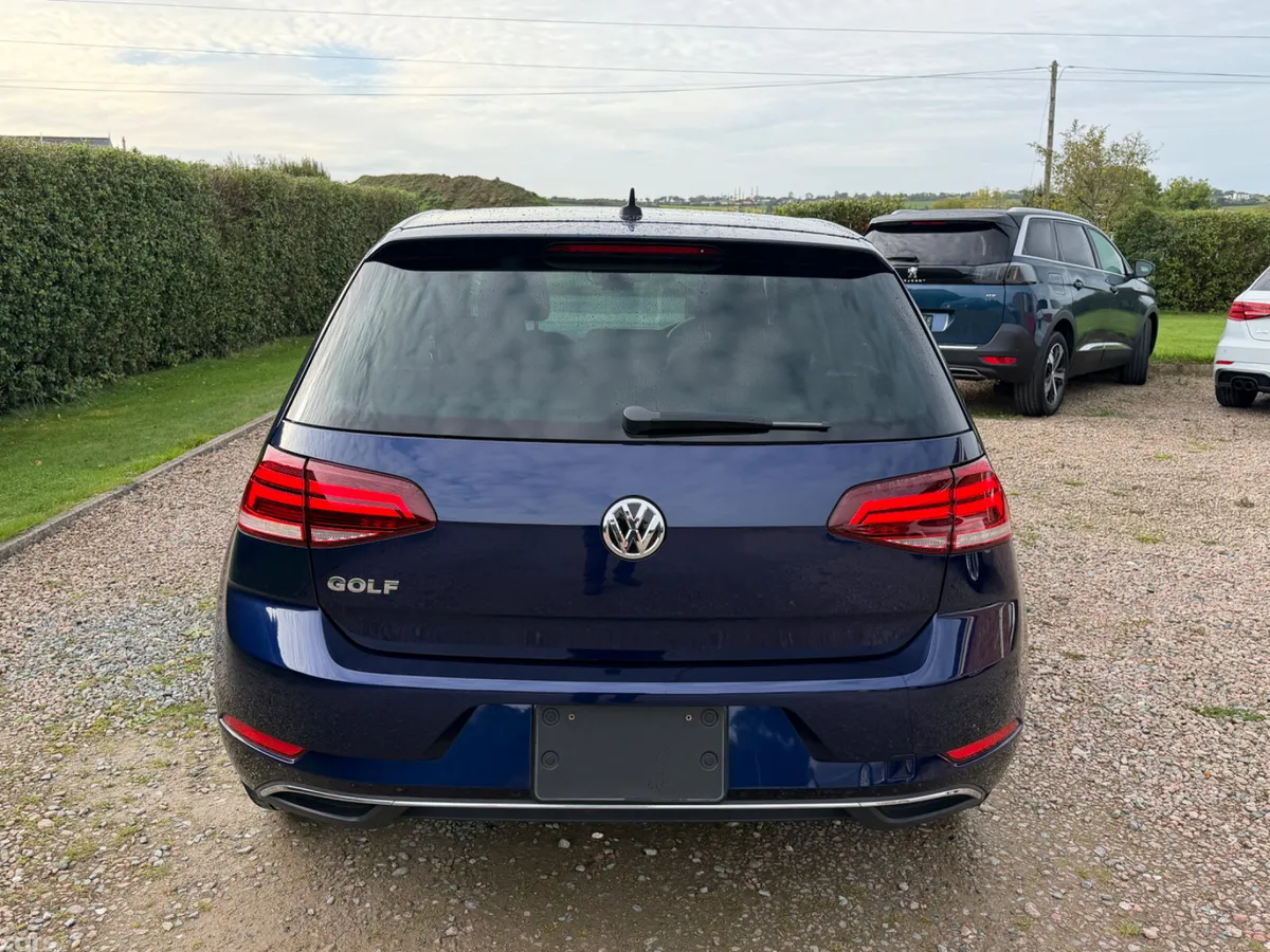 Volkswagen Golf Hatchback, Petrol, 2018, Blue