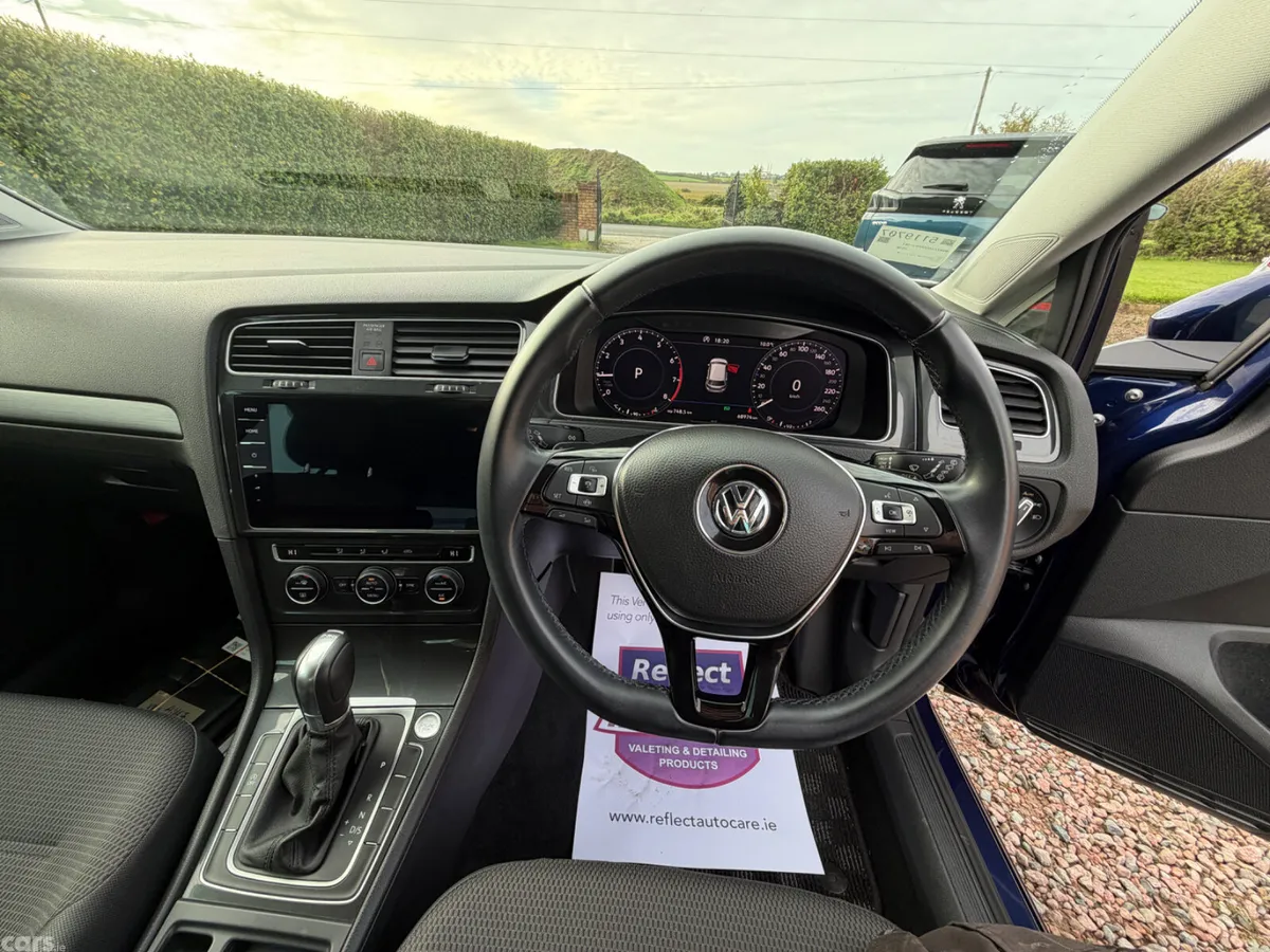 Volkswagen Golf Hatchback, Petrol, 2018, Blue