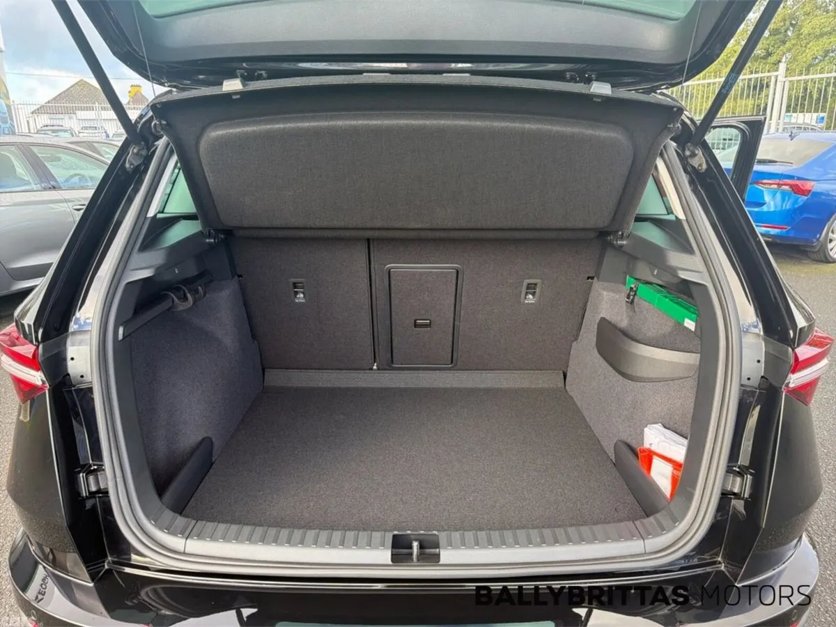 Skoda Karoq Estate, Diesel, 2026, Black