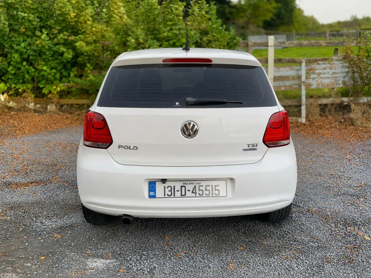 Volkswagen Polo Hatchback, Petrol, 2013, White