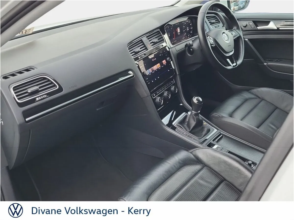 Volkswagen Golf Hatchback, Diesel, 2020, White