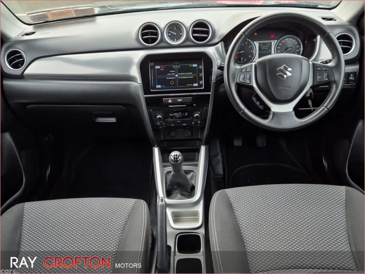 Suzuki Vitara SUV, Petrol, 2017, Black