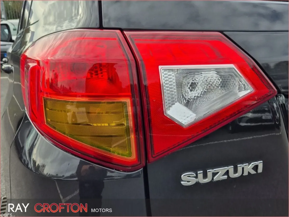 Suzuki Vitara SUV, Petrol, 2017, Black