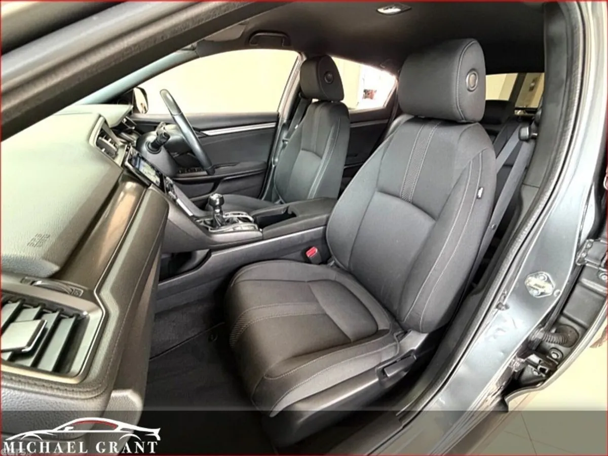 Honda Civic Hatchback, Petrol, 2018, Grey