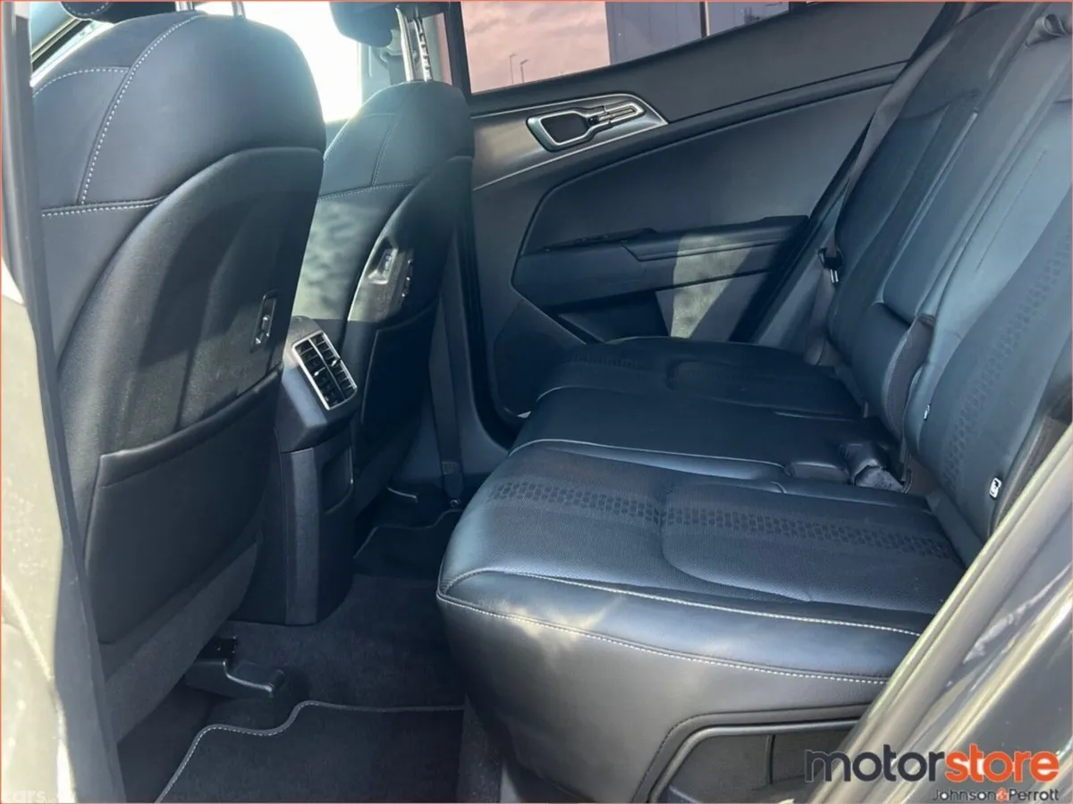 Kia Sportage SUV, Diesel, 2024, Grey