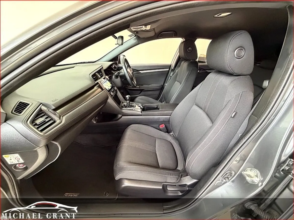 Honda Civic Hatchback, Petrol, 2018, Grey