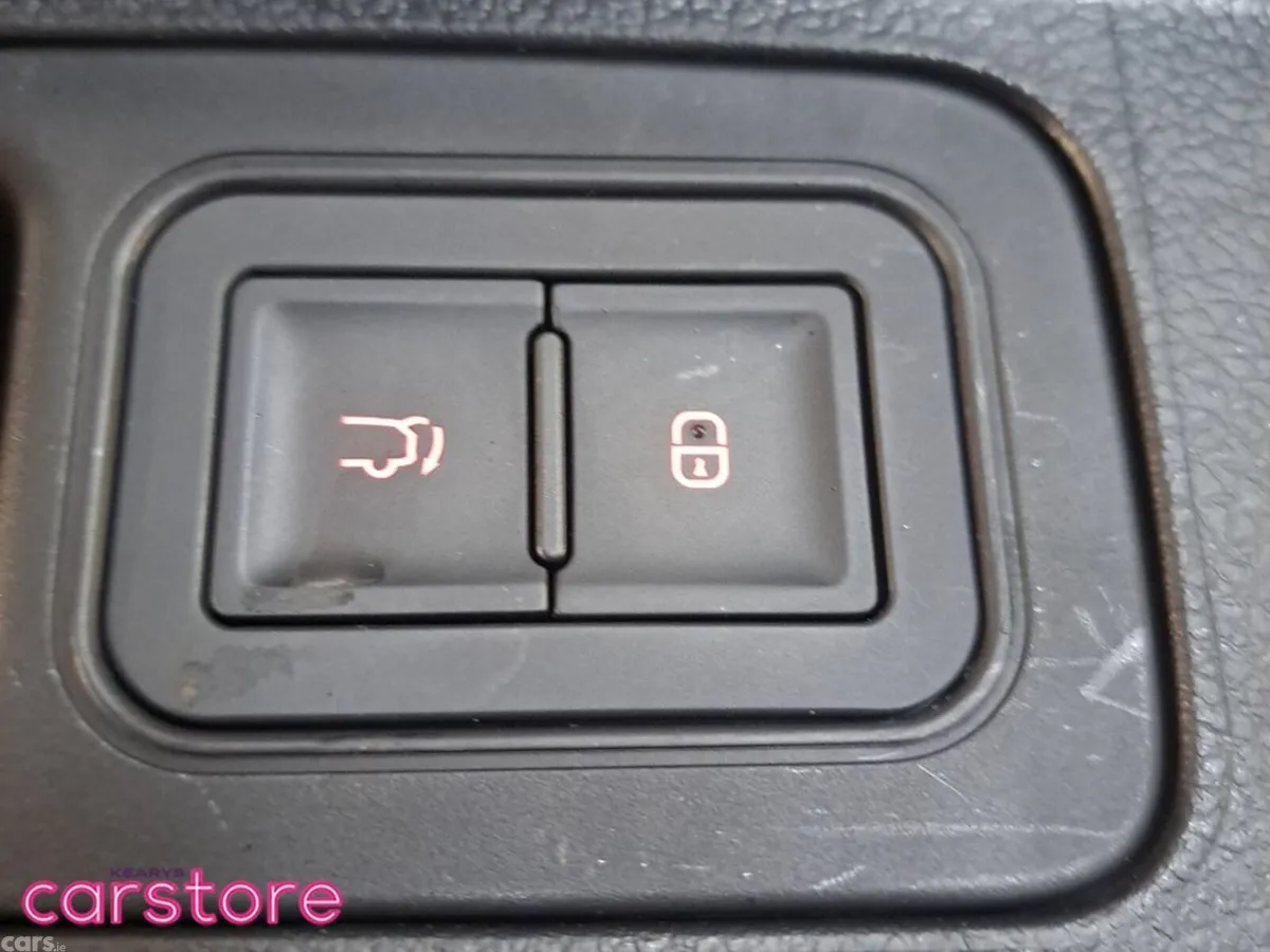 BYD SEAL U Hatchback, Petrol Plug-in Hybrid, 2026, Grey