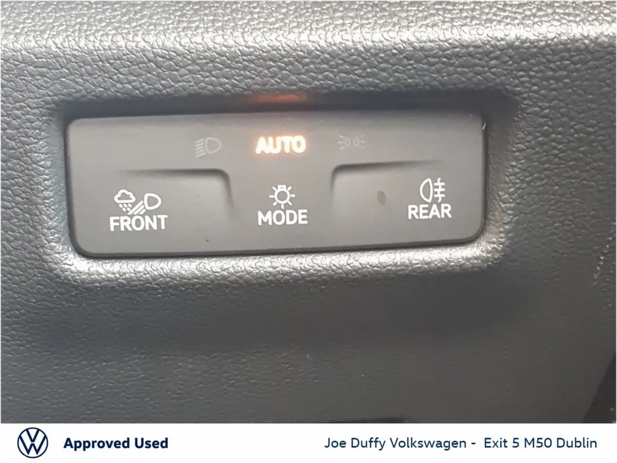 Volkswagen Tiguan SUV, Petrol Plug-in Hybrid, 2025, Black