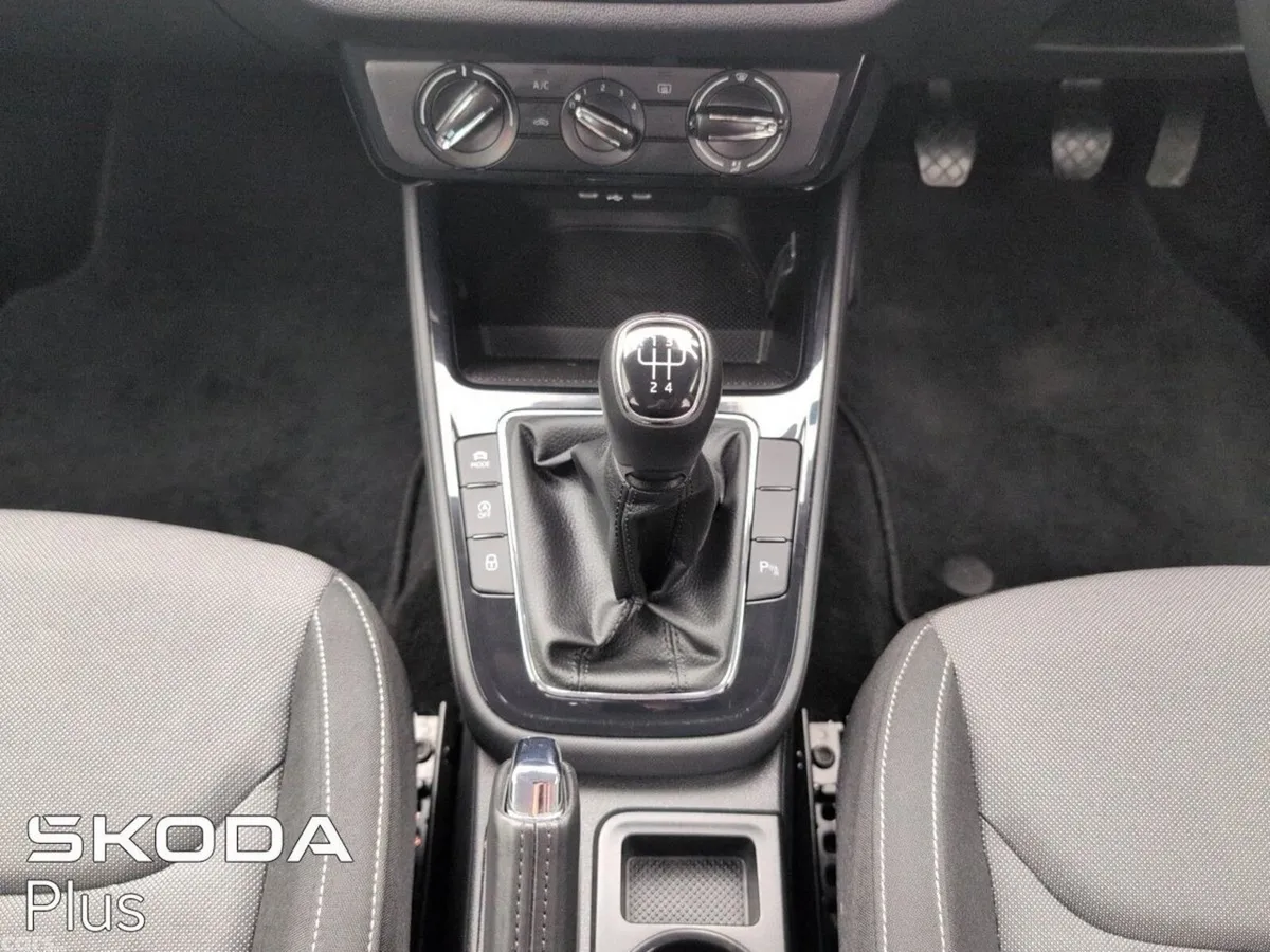 Skoda Fabia Hatchback, Petrol, 2026, Black