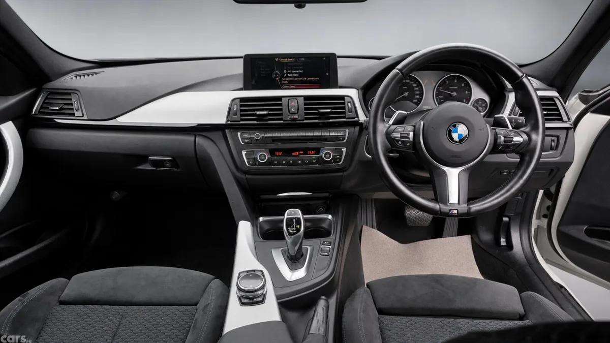 BMW 3-Series Saloon, Diesel, 2015, White