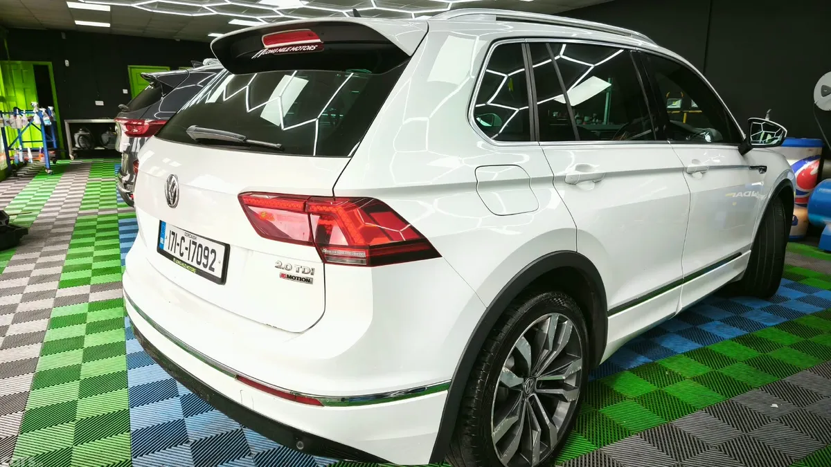 Volkswagen Tiguan SUV, Diesel, 2017, White