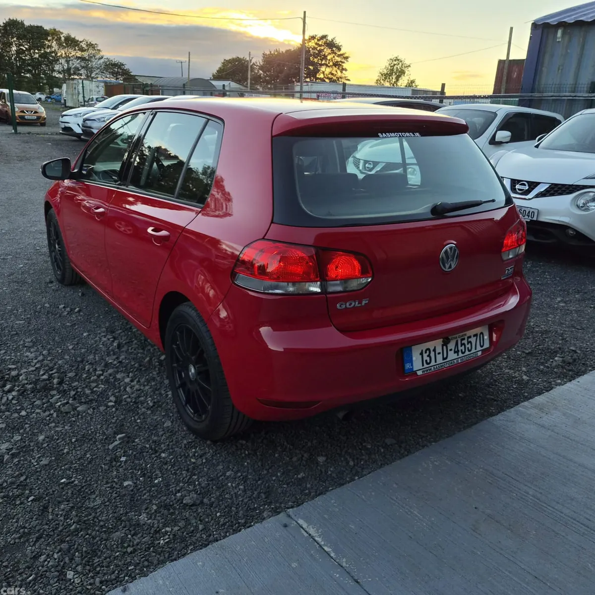 Volkswagen Golf Hatchback, Petrol, 2013, Red