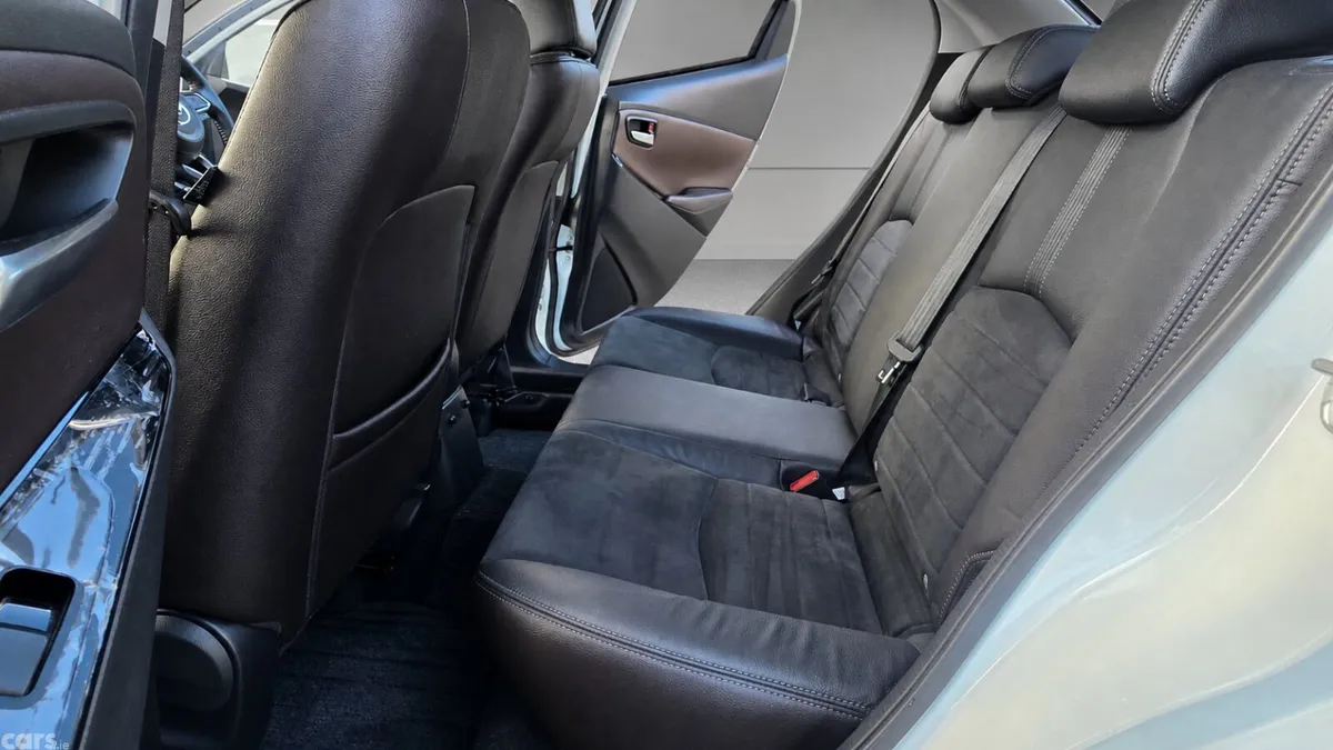 Mazda Demio Hatchback, Diesel, 2017, White