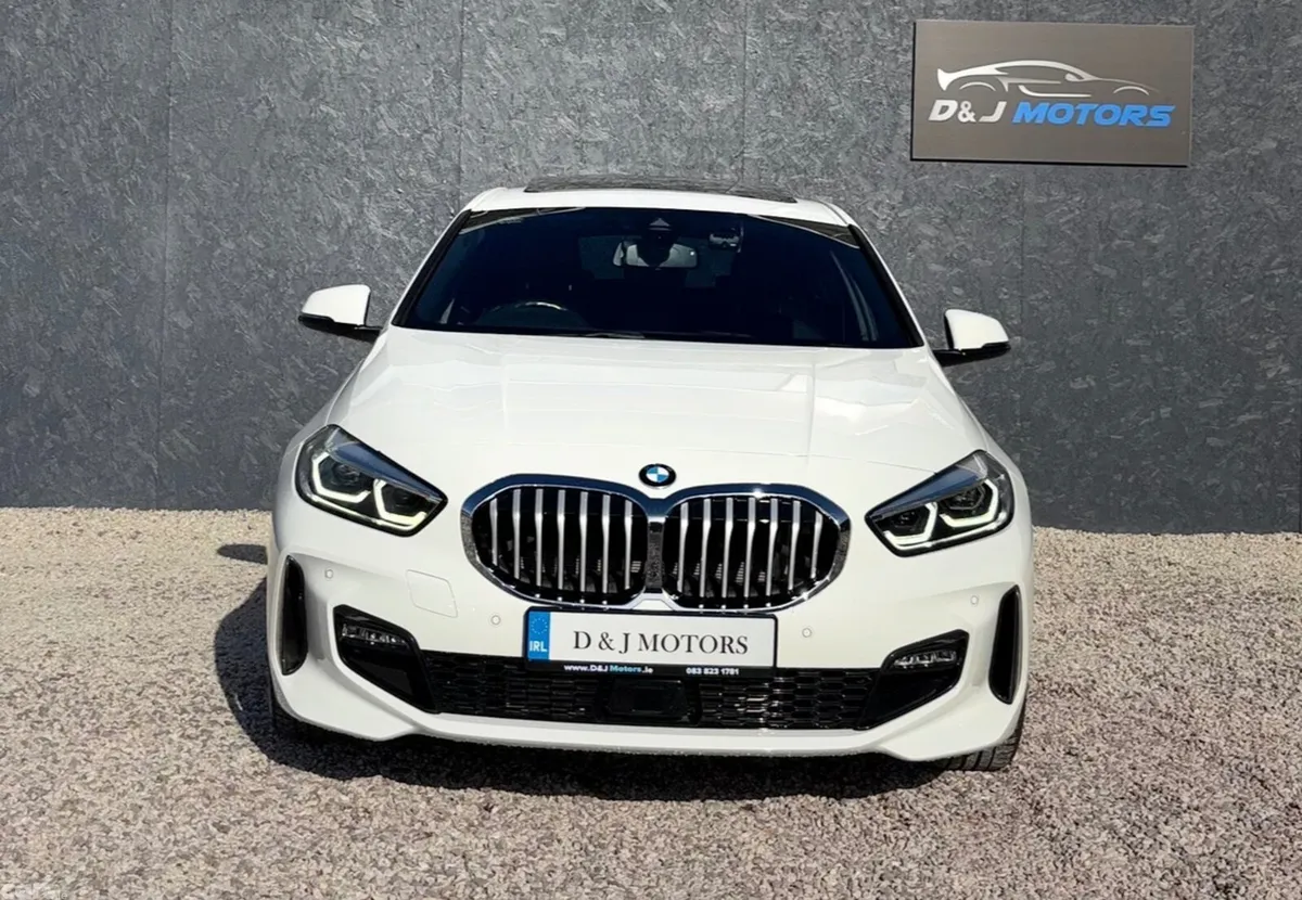 BMW 1-Series Hatchback, Diesel, 2022, White