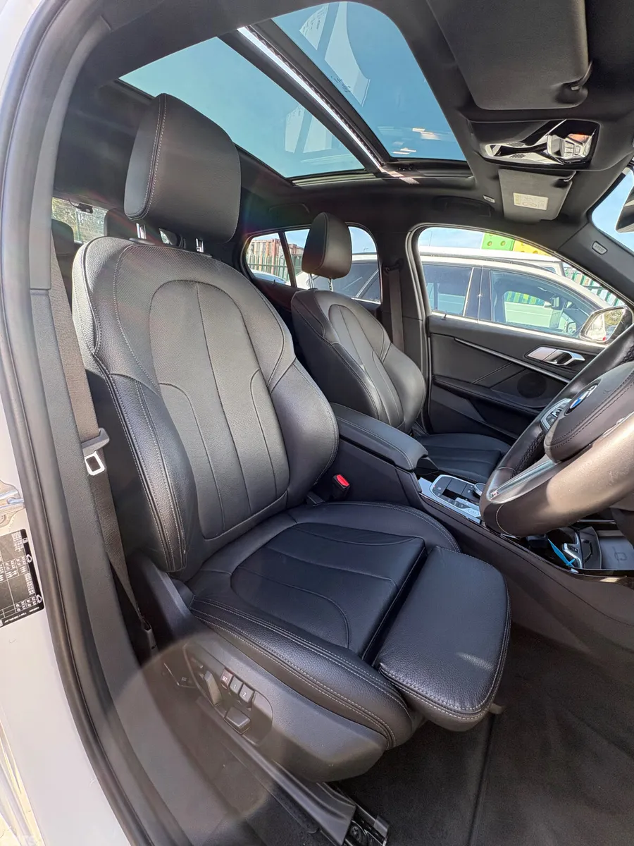 BMW 1-Series Hatchback, Diesel, 2022, White