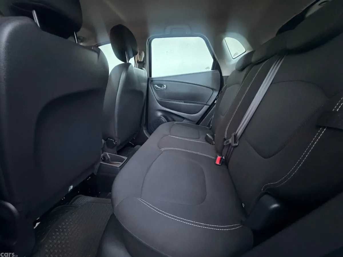 Renault Captur Hatchback, Diesel, 2018, Blue