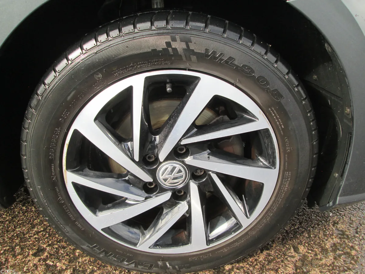 Volkswagen Golf Hatchback, Diesel, 2019, Grey