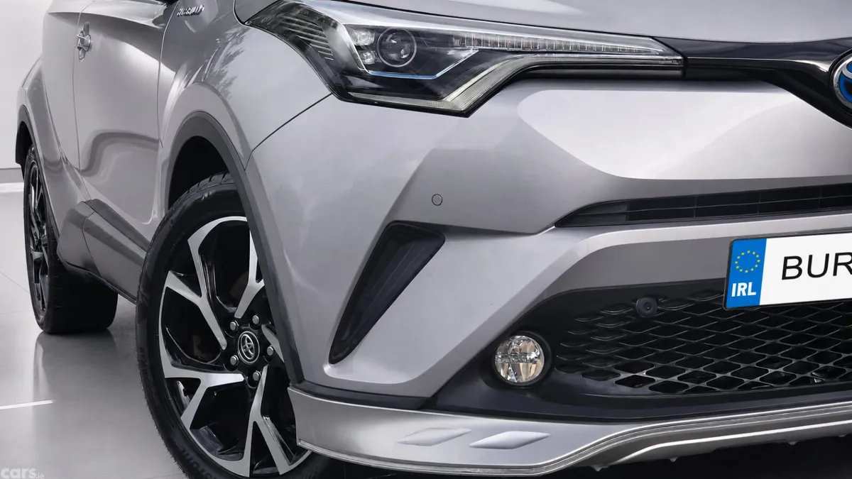 Toyota C-HR SUV, Petrol Hybrid, 2017, Grey